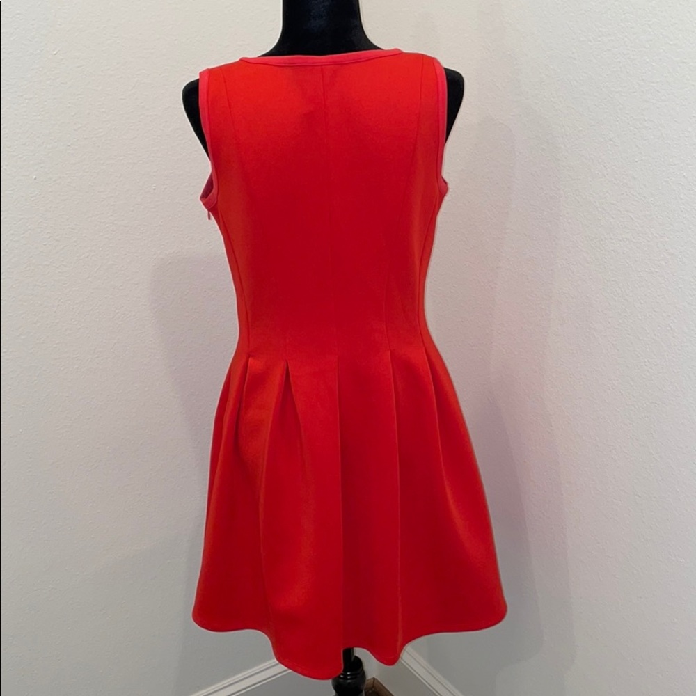 Ann Taylor Red Pleated Flare Dress NWT - Picture 3 of 5